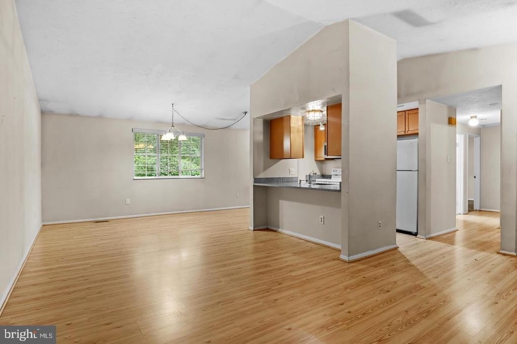 8406 Rainbow Bridge Lane - Photo 4