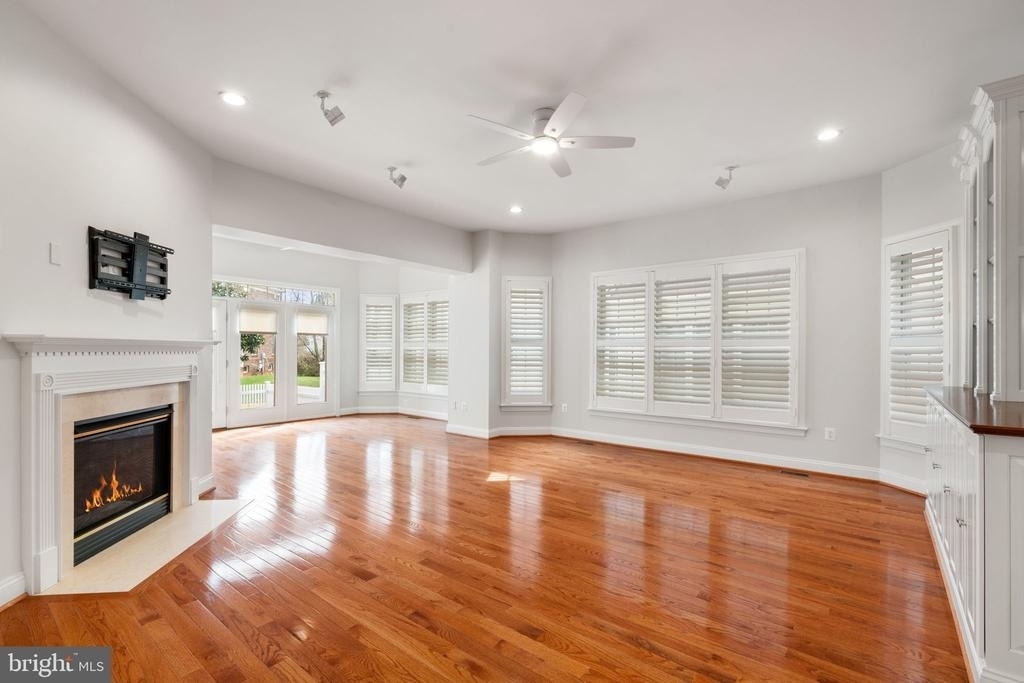 9185 Topaz Street - Photo 11