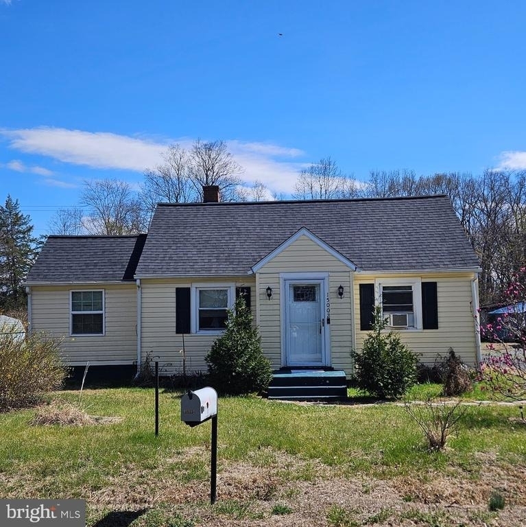 15002 Woolens Lane - Photo 0