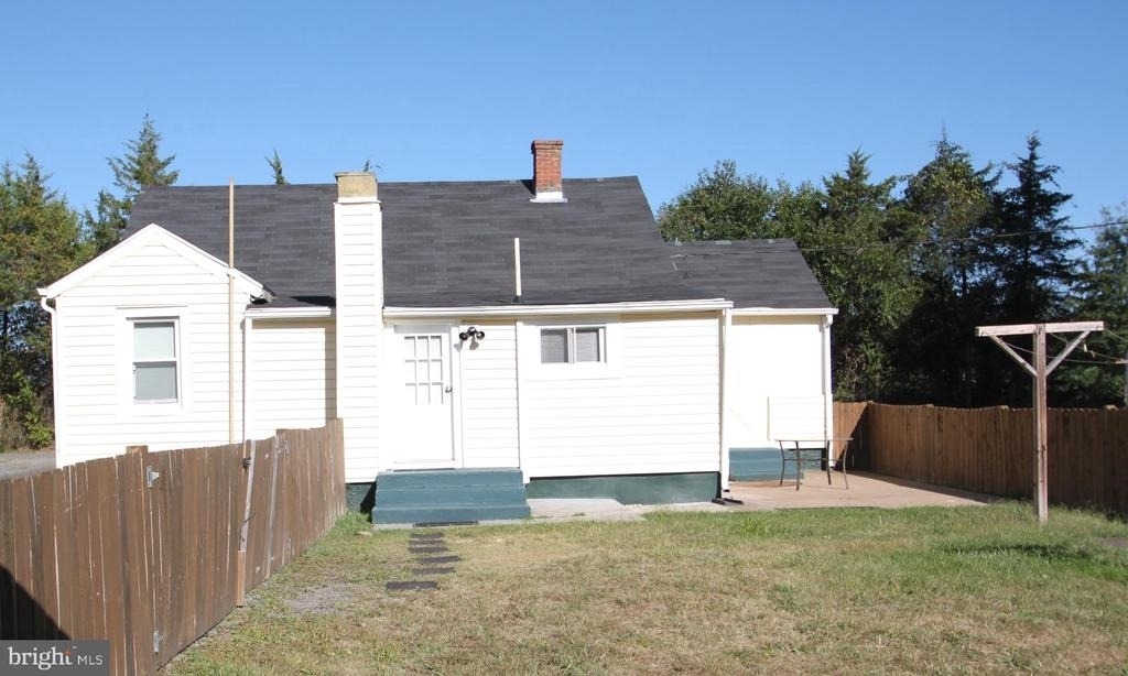 15002 Woolens Lane - Photo 16
