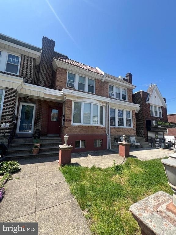 3204 Fanshawe St - Photo 17