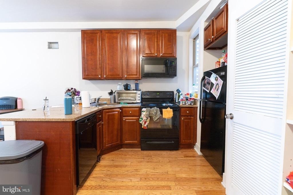 1915 N 18th Street - Photo 3