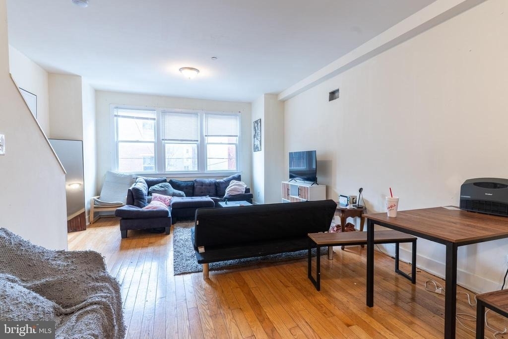 1915 N 18th Street - Photo 4