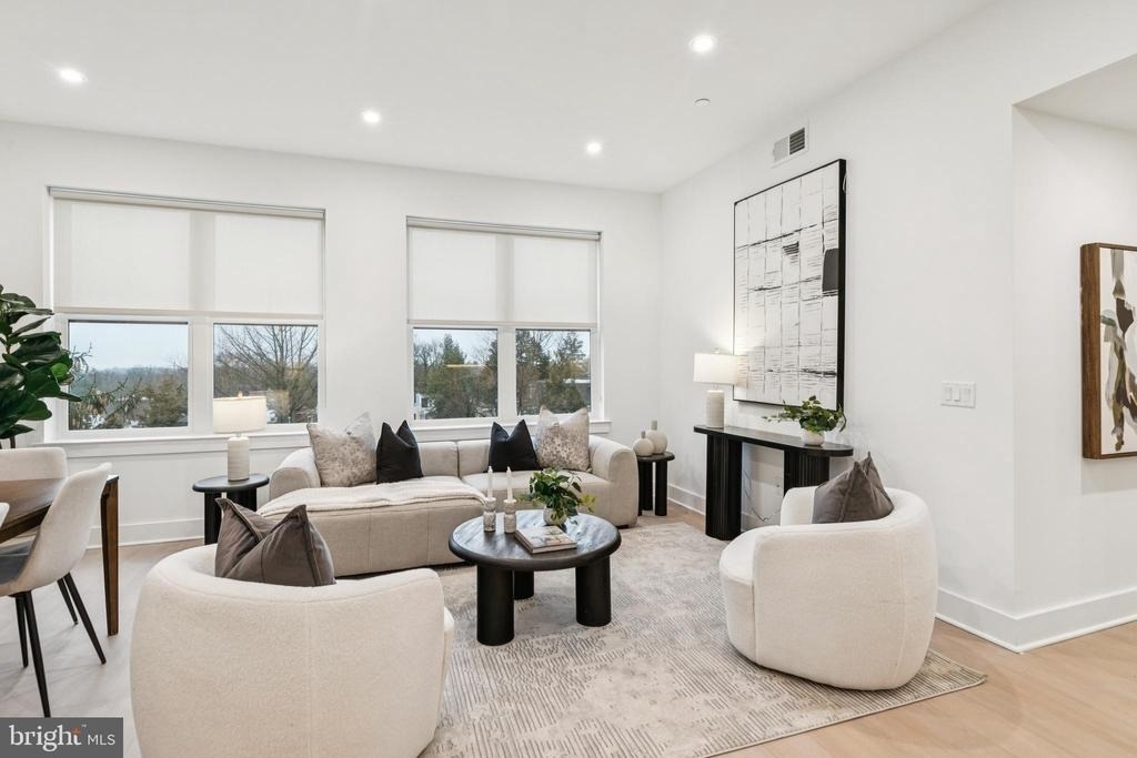 20 W Allens Lane - Photo 14