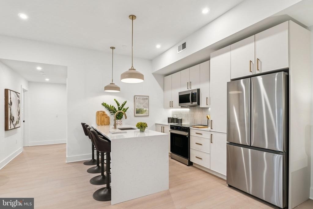 20 W Allens Lane - Photo 31