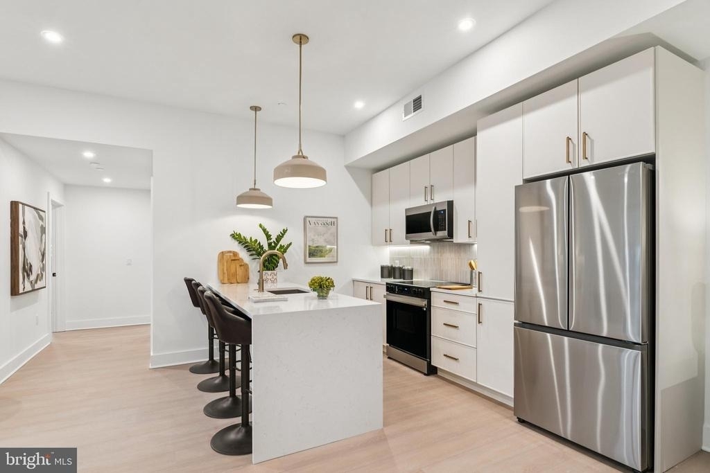 20 W Allens Lane - Photo 30