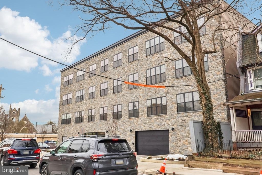 20 W Allens Lane - Photo 23