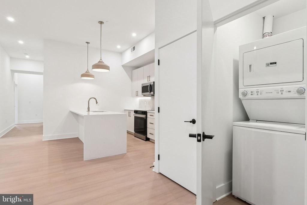 20 W Allens Lane - Photo 6