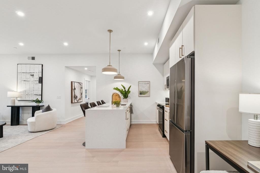 20 W Allens Lane - Photo 33