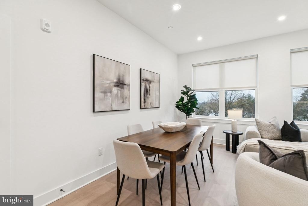 20 W Allens Lane - Photo 25