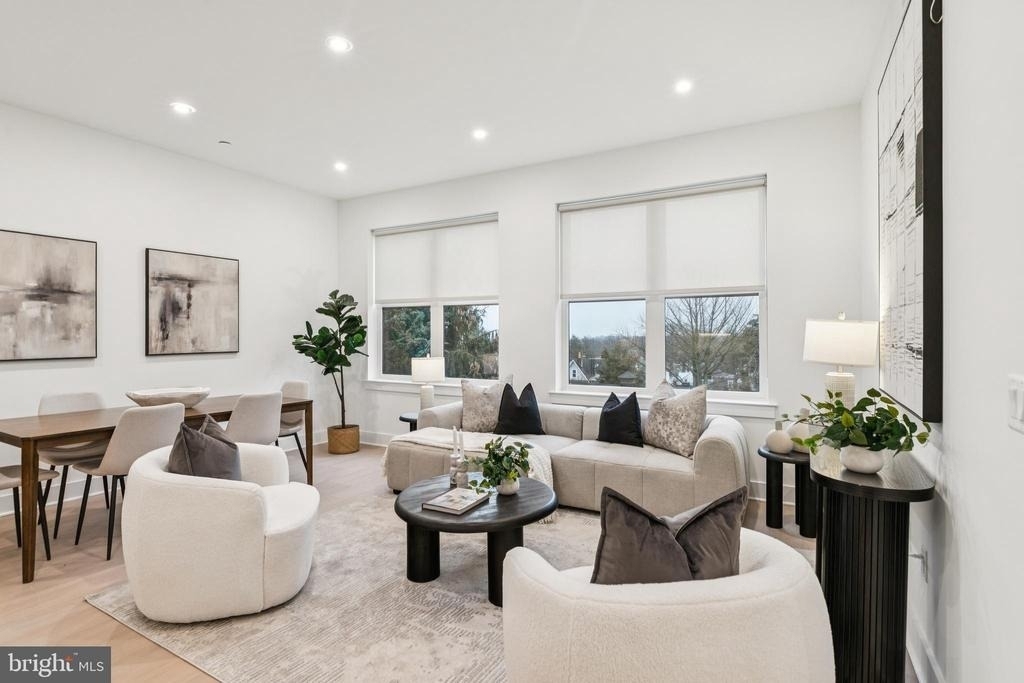 20 W Allens Lane - Photo 13