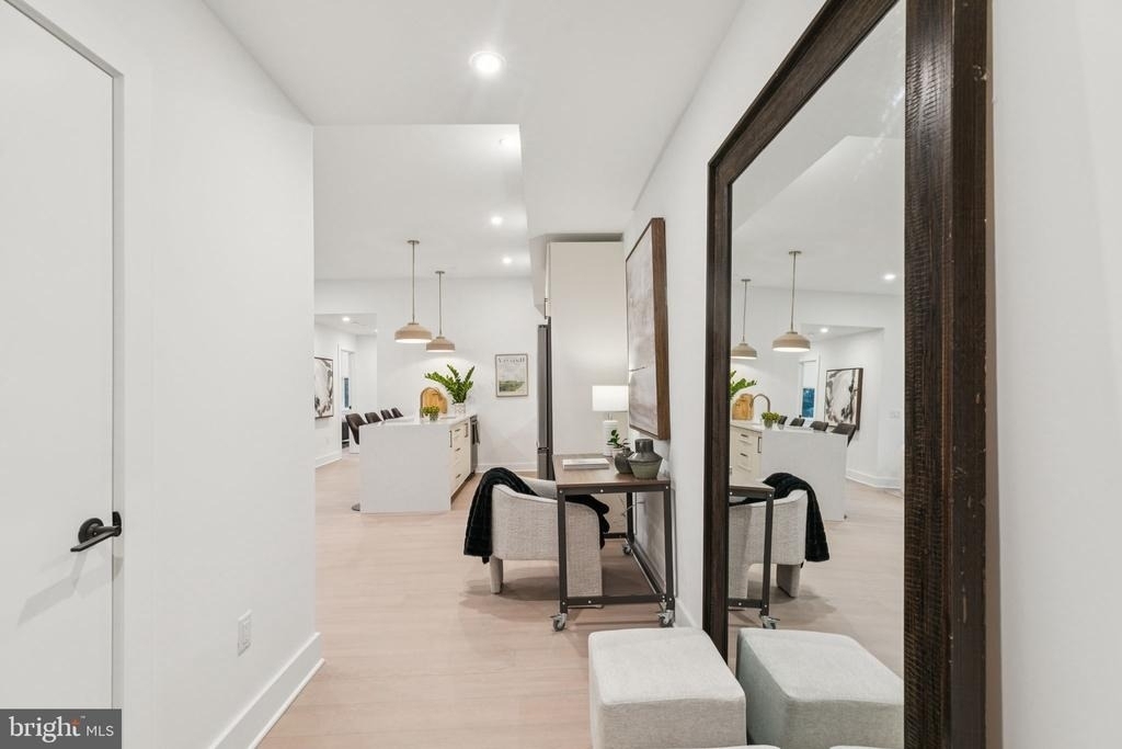 20 W Allens Lane - Photo 37