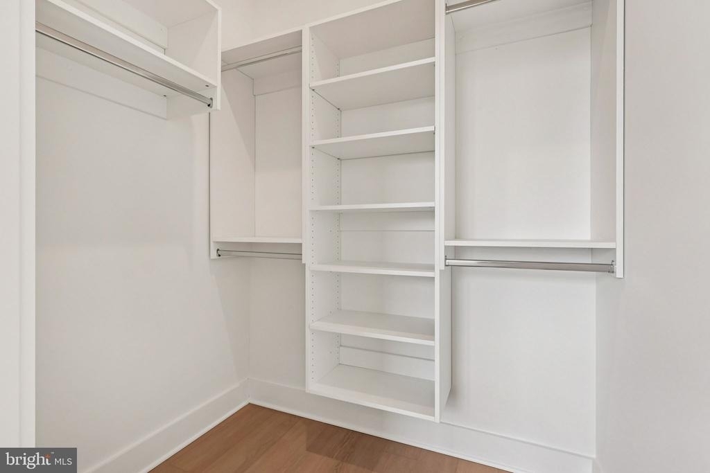 20 W Allens Lane - Photo 16