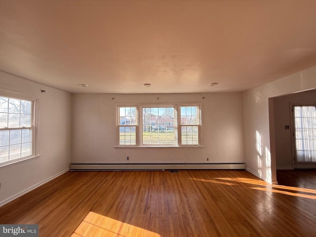 338 Rees Drive - Photo 9