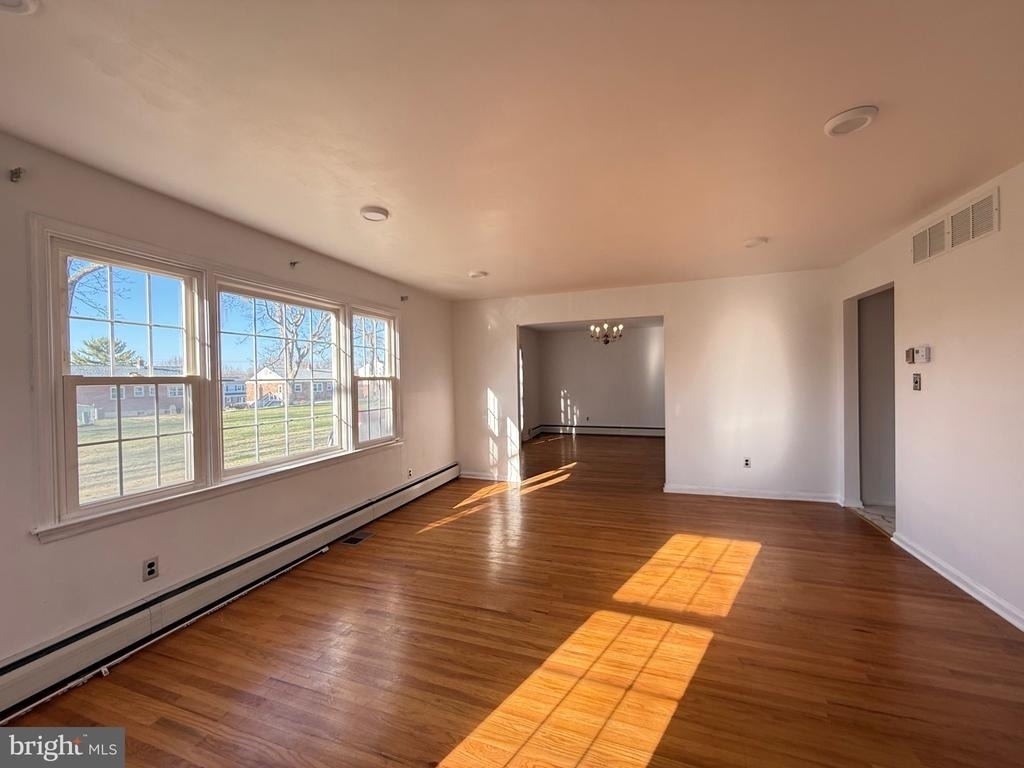 338 Rees Drive - Photo 6