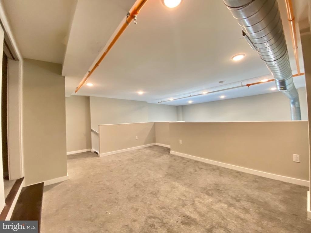 1 W Main Street - Photo 10