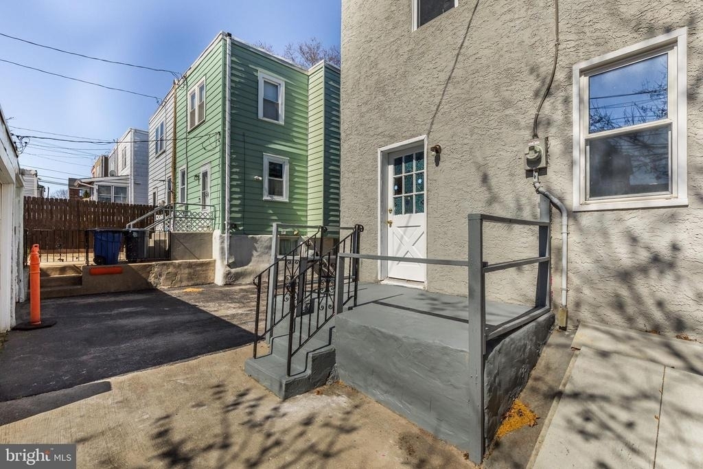 4056 Ellendale Road - Photo 29
