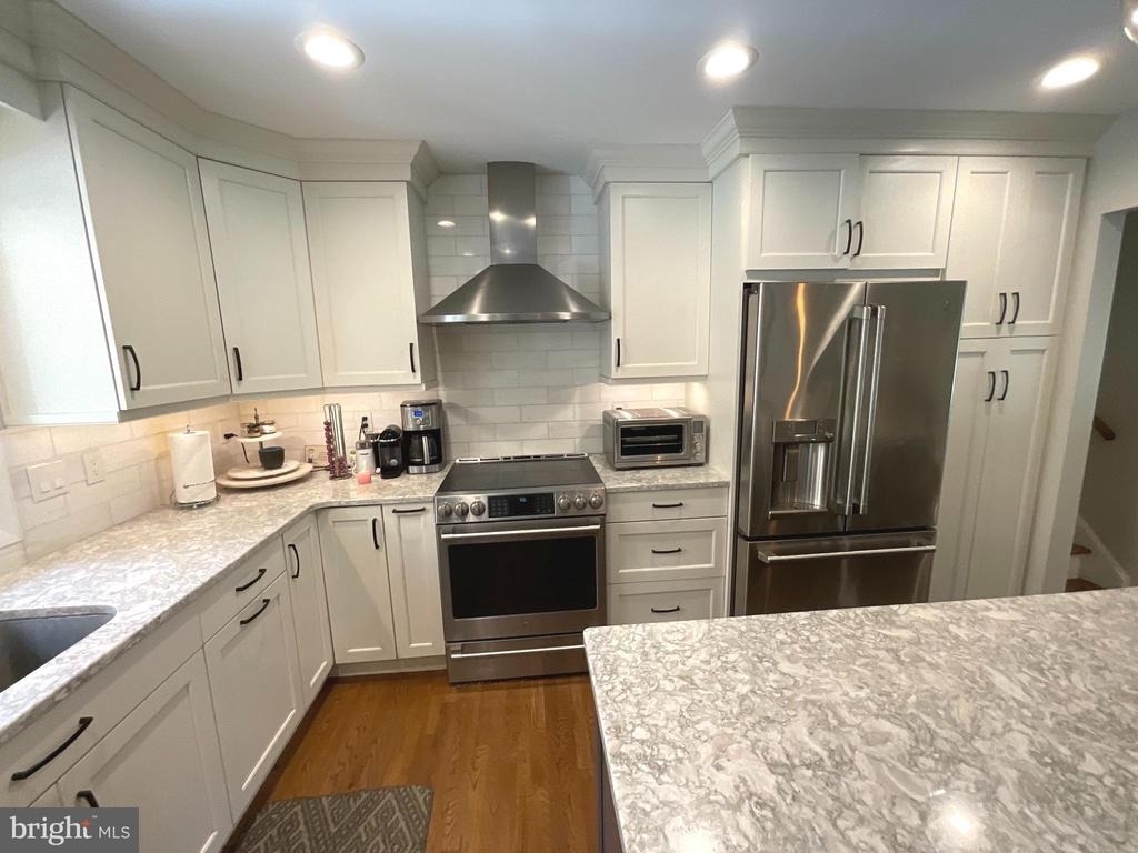 21 Forester Drive - Photo 4