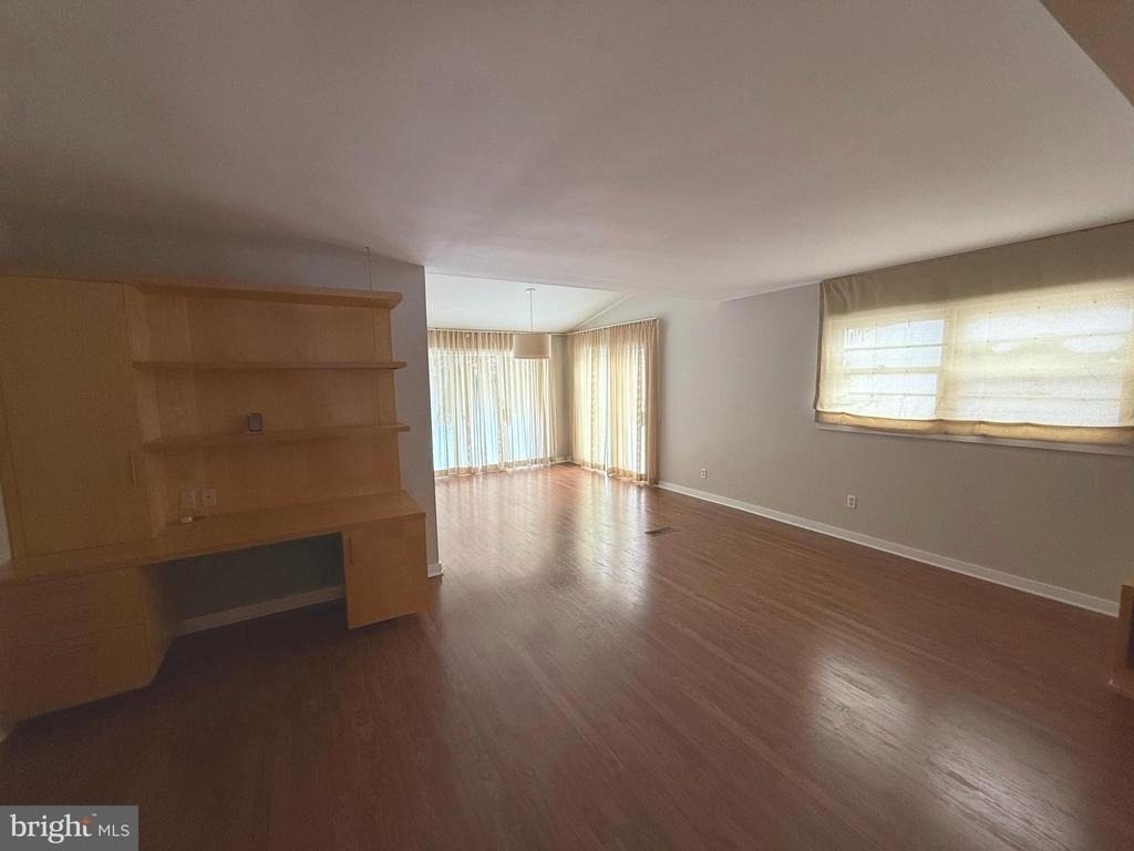 21 Forester Drive - Photo 18