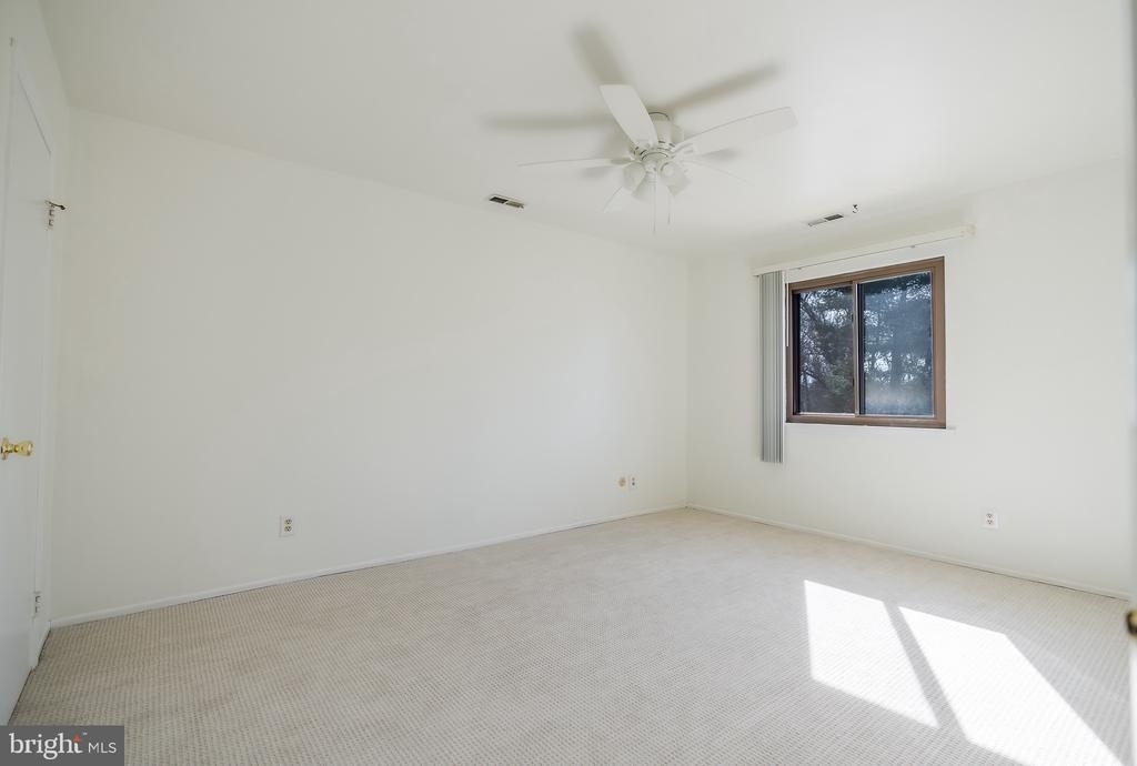 1810 Woodhollow Drive - Photo 5