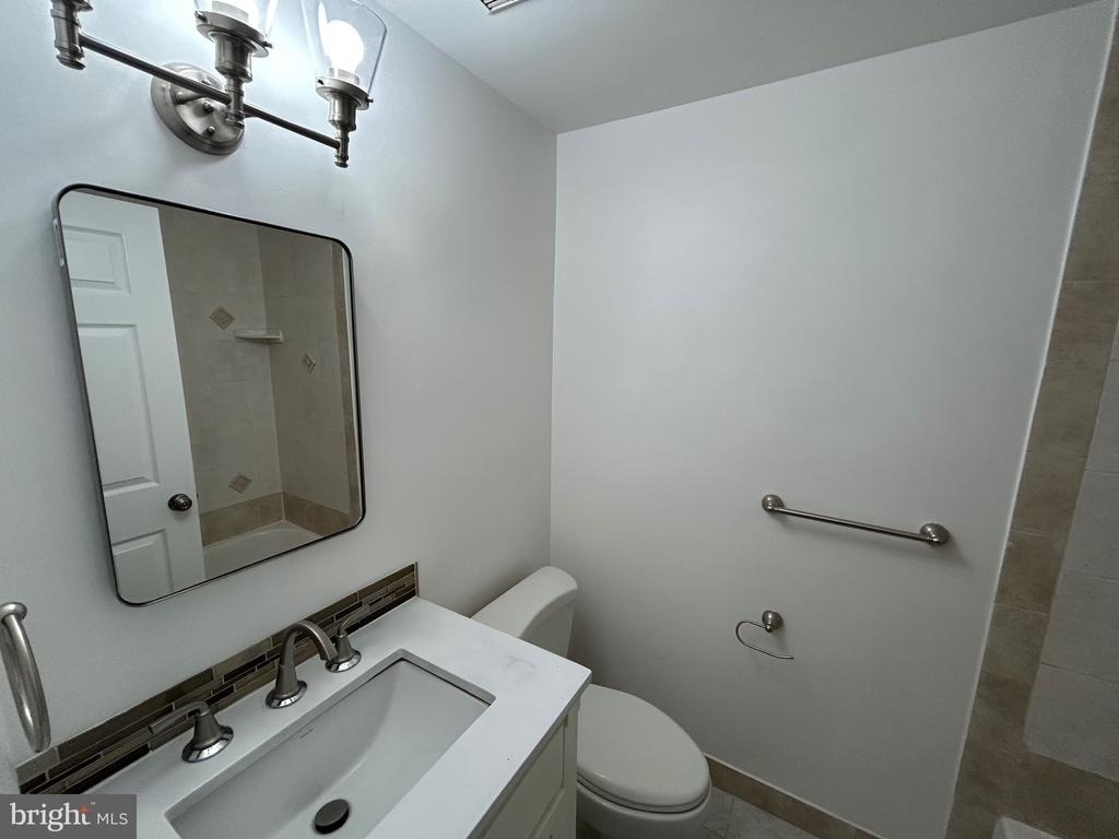 12405 Hickory Tree Way - Photo 5