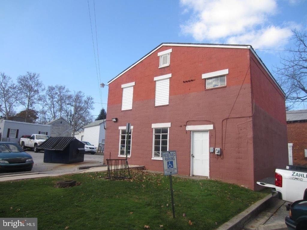 28 Liberty Street - Photo 1