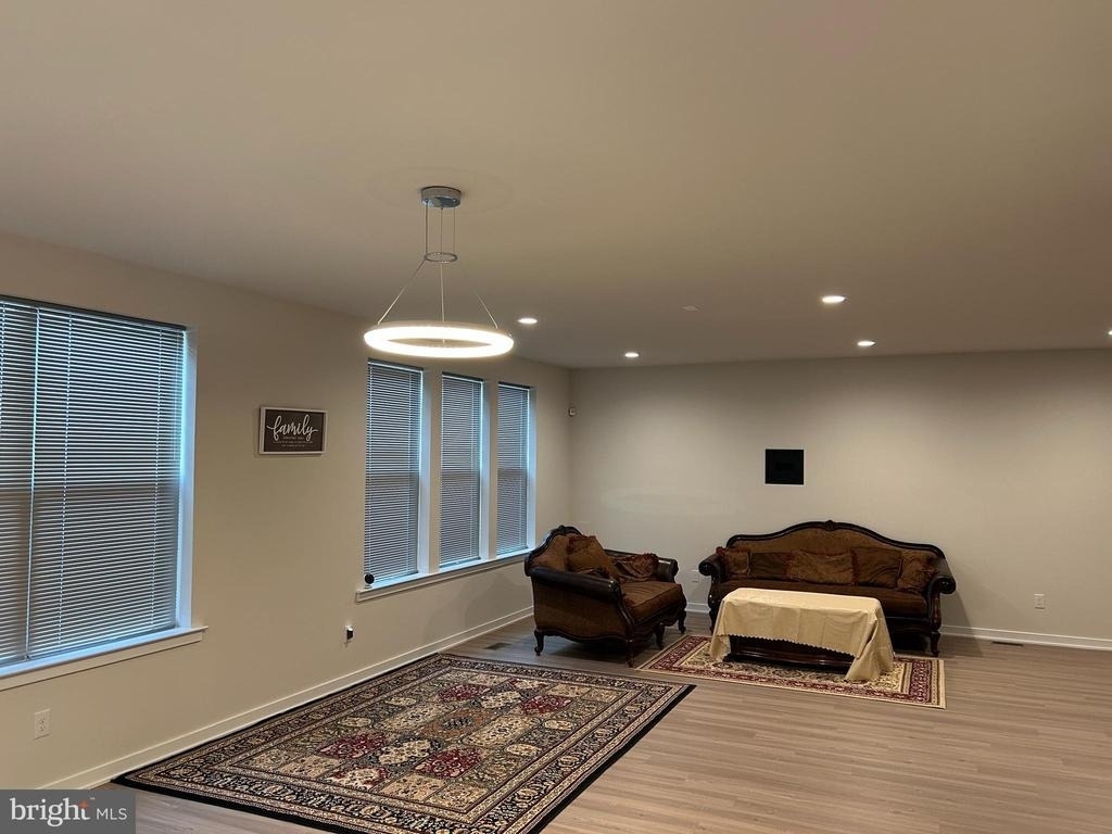 1020 W Lock Road - Photo 3