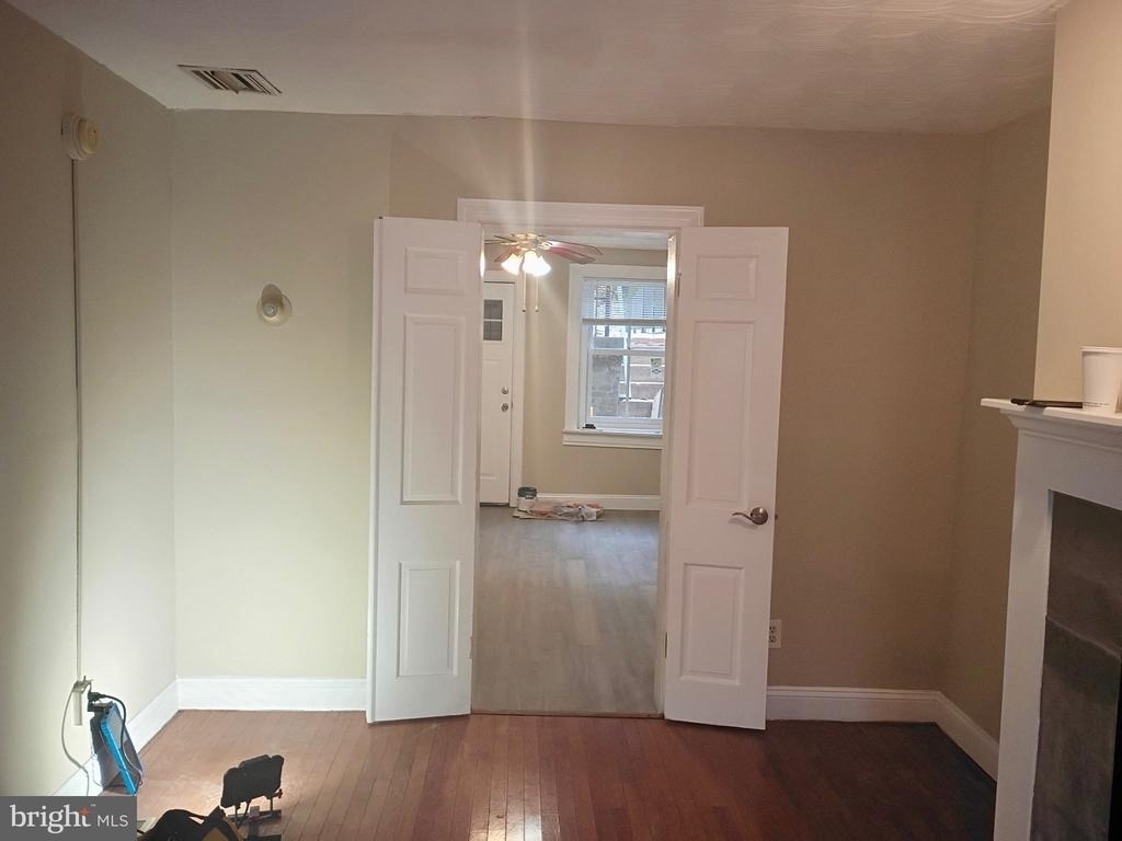514 11th Street Se - Photo 4