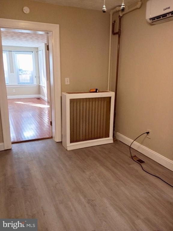 514 11th Street Se - Photo 7