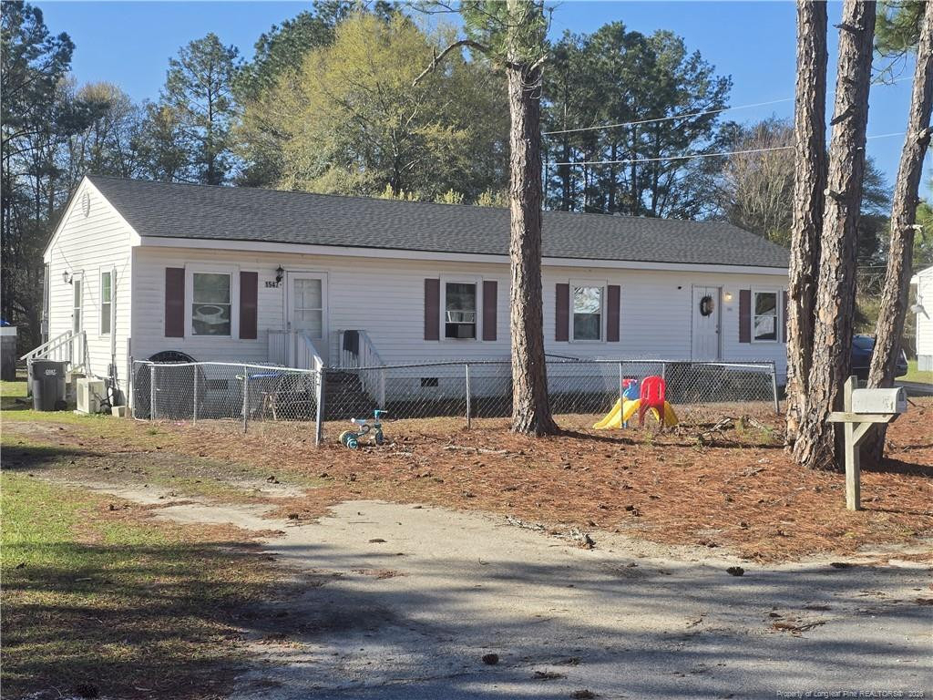 1547 Center Street - Photo 1