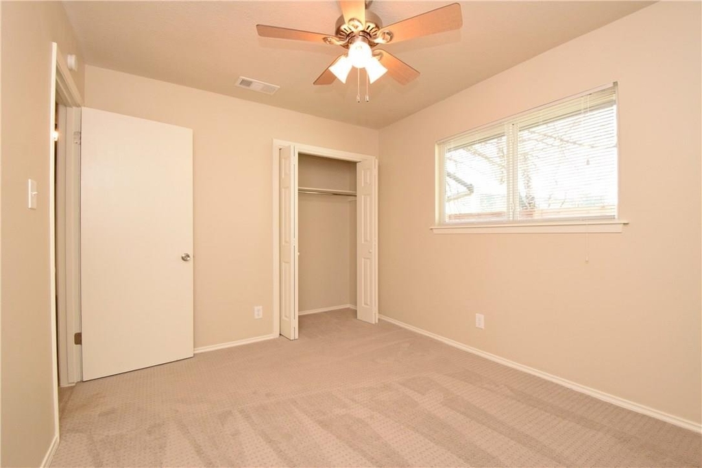 6400 Brookside Dr - Photo 11