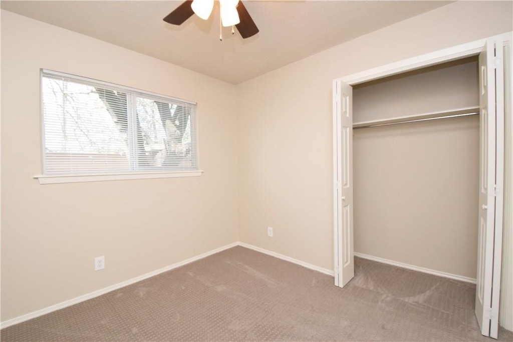 6400 Brookside Dr - Photo 10