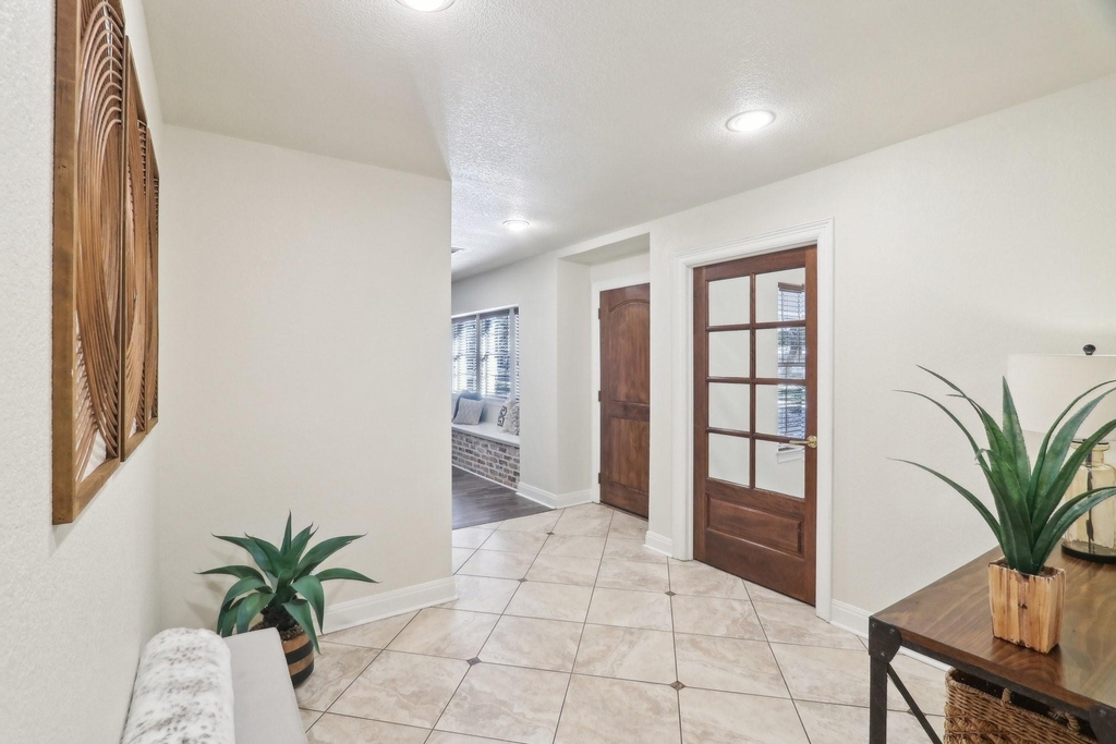 294 Logan Ranch Rd - Photo 12
