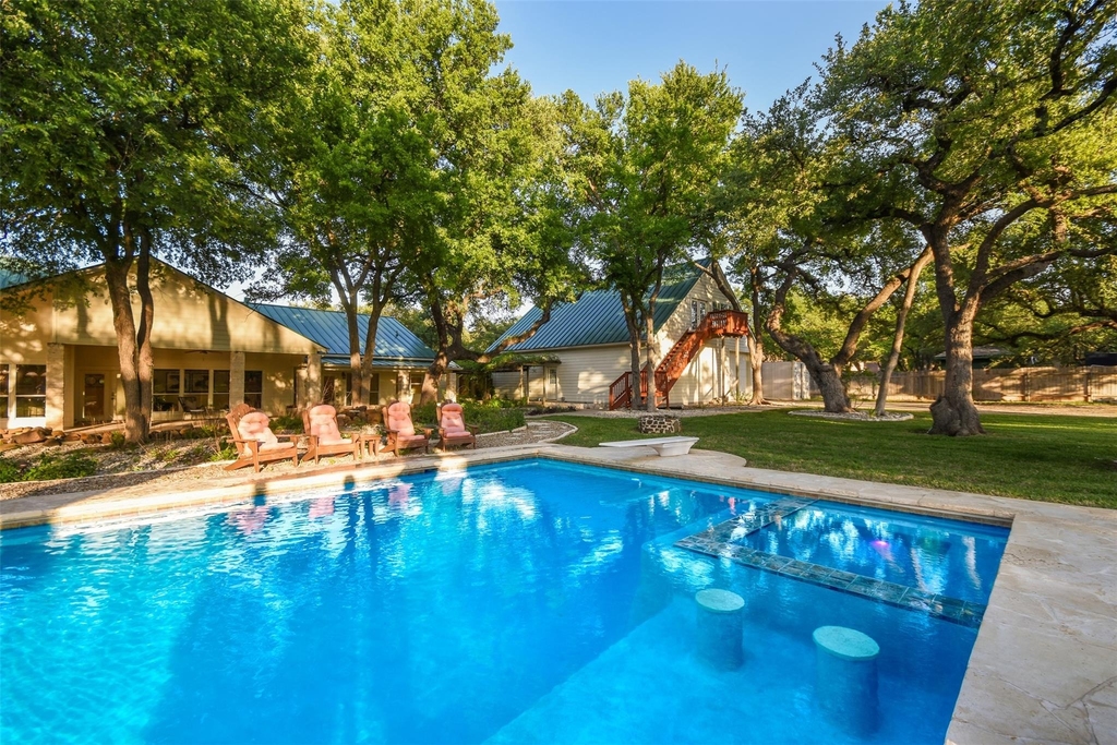 294 Logan Ranch Rd - Photo 2