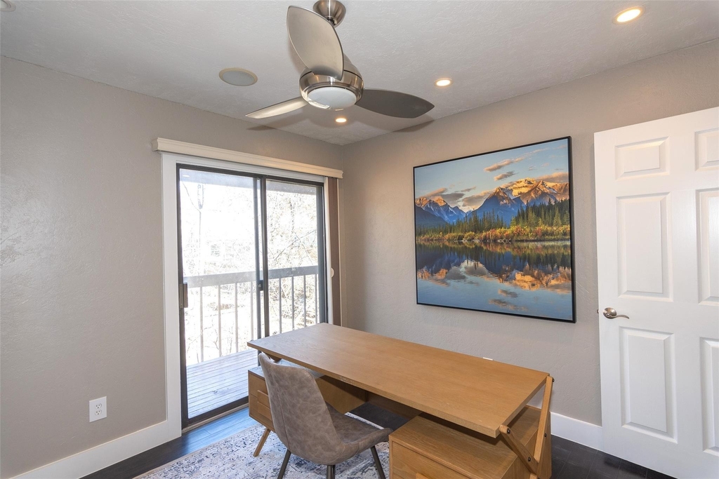 2410 Enfield Rd - Photo 28