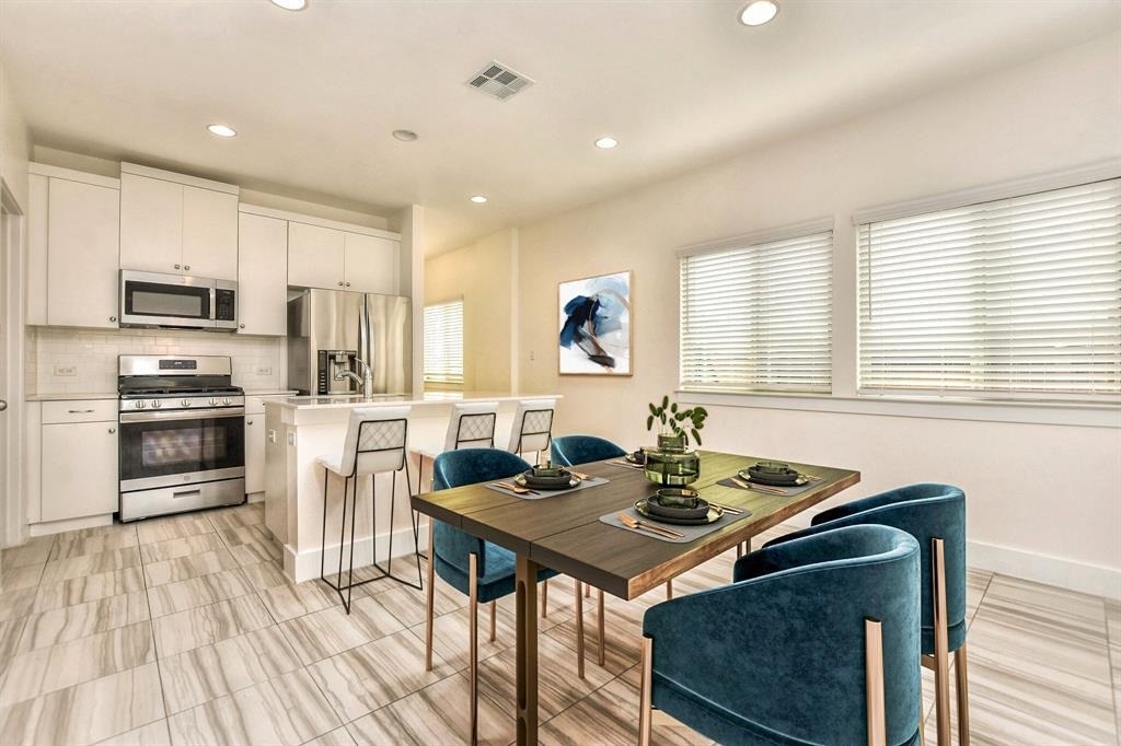 420 White Steppe Way - Photo 4