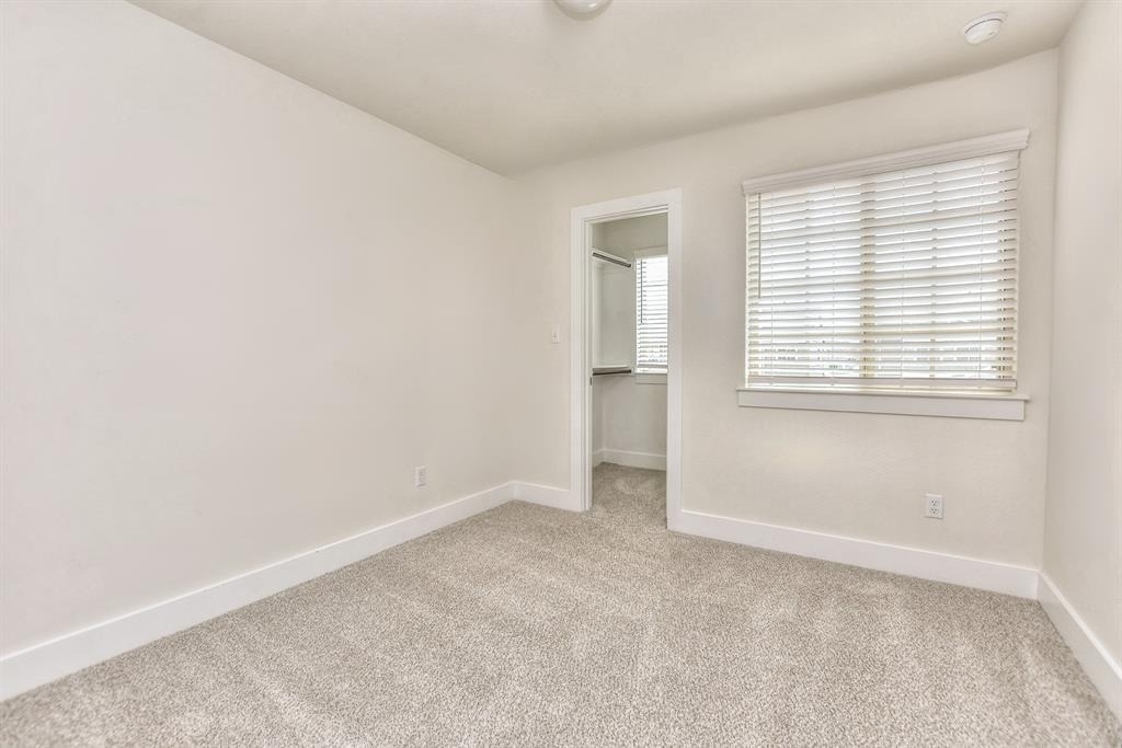 420 White Steppe Way - Photo 17