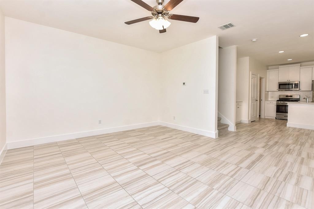420 White Steppe Way - Photo 2