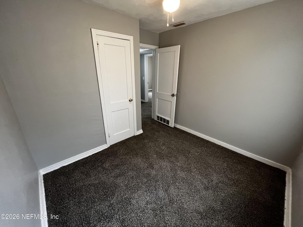 5035 Campenella Drive - Photo 8