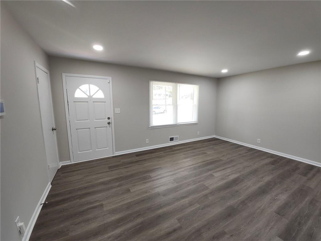 5370 Longmeadow Lane - Photo 5