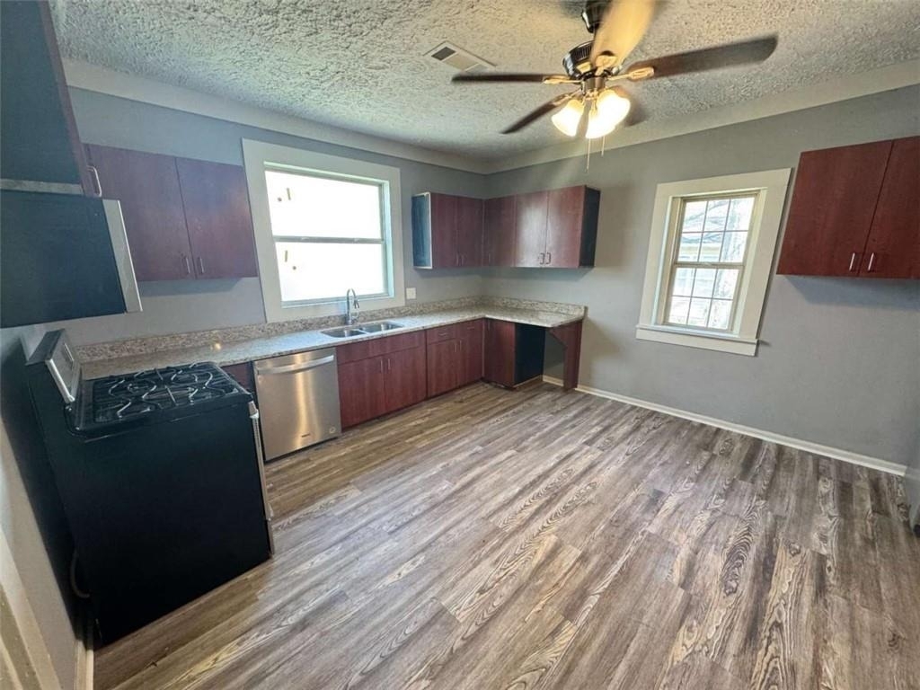 74 Martin Luther K Drive - Photo 5