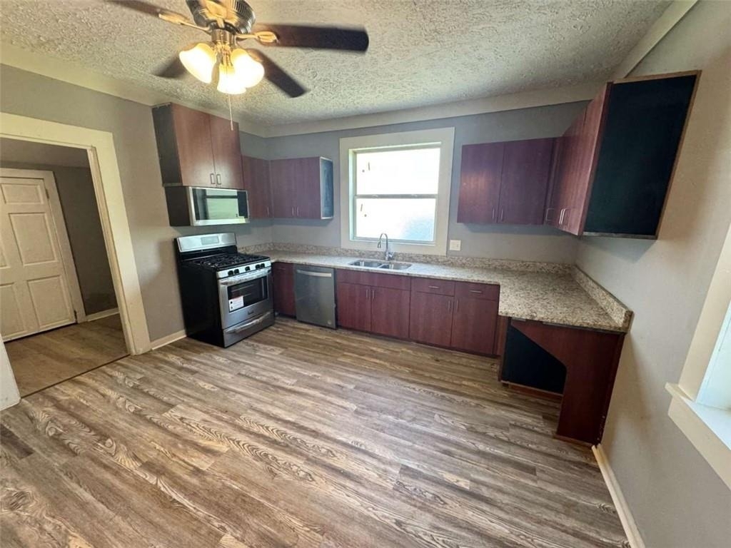 74 Martin Luther K Drive - Photo 6