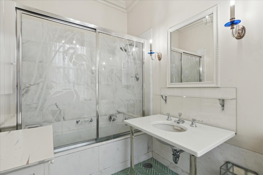 255 N Green Bay Road - Photo 47