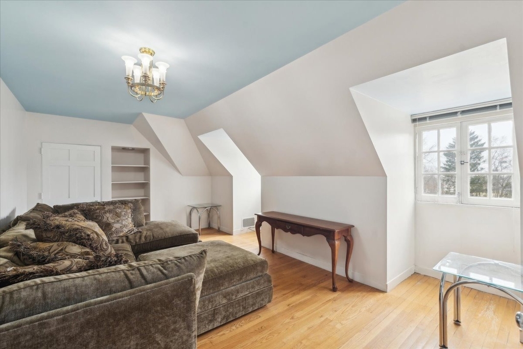 255 N Green Bay Road - Photo 55