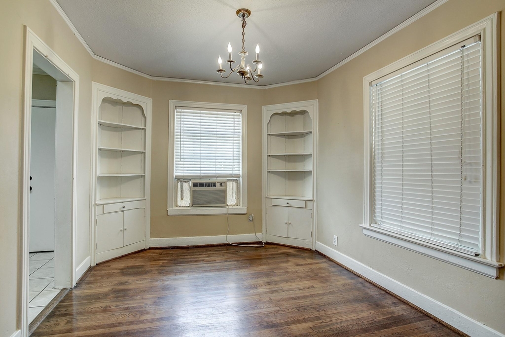 1935 Richmond Avenue - Photo 3