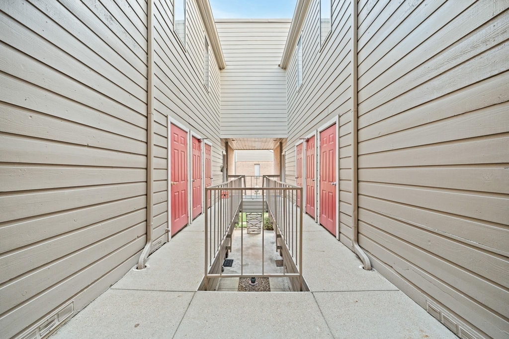 2023 Gentryside Drive - Photo 7