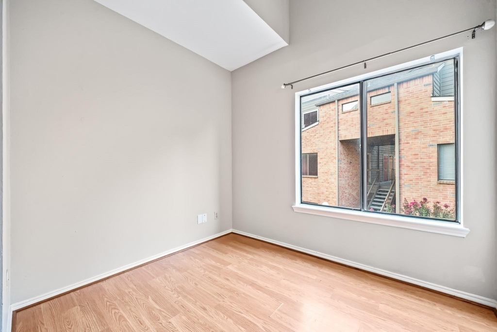 2023 Gentryside Drive - Photo 10