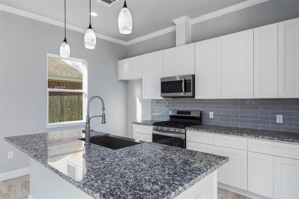 17403 Harmony Hill Drive - Photo 8