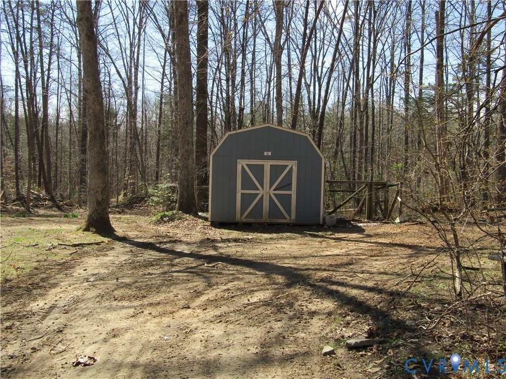 5705 Community House Road - Photo 7