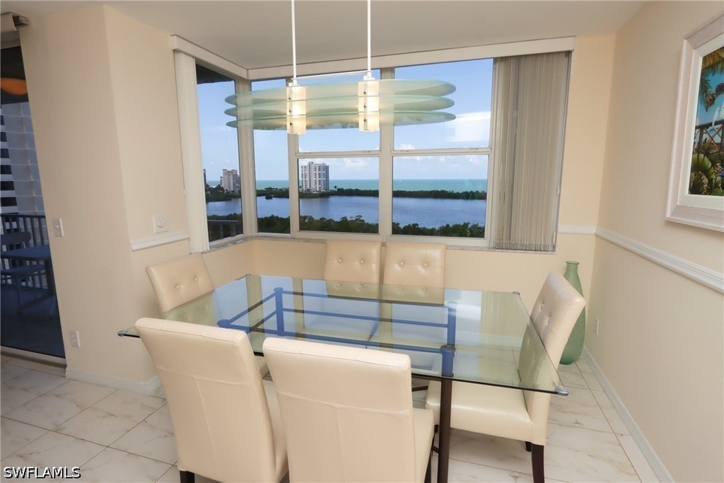5550 Heron Point Drive - Photo 4